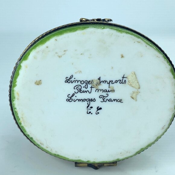 A383 EE signed Limoges Mother Goose go home pink bonnet by the fence 3" - Picture 6 of 7